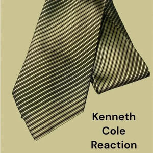 Kenneth Cole Reaction Silk Tie